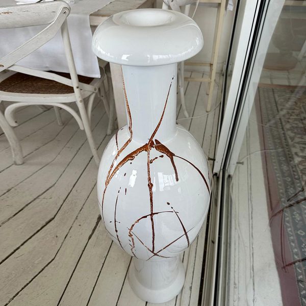 Caminetto a bioetanolo da pavimento modello EGG Eco Fireplaces in ceramica e acciaio inox schizzo bronzo Trona Greenterest