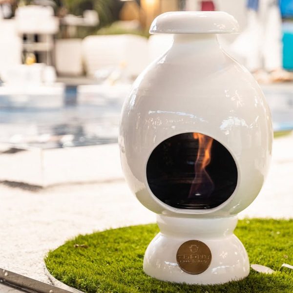 Caminetto a bioetanolo da pavimento Eco Fireplaces SMALL in ceramica e acciaio inox bianco Trona Greenterest