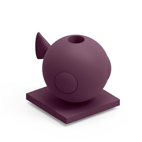 Portaoggetti o portavaso color ametista. Fugu oggetto di design in polietilene realizzato da Lyxo simile a un orso.
