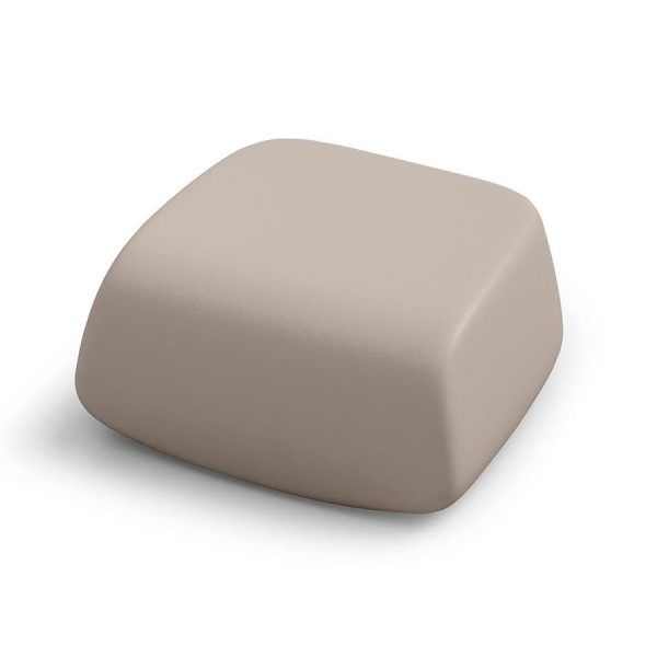 Sugar Pouf, color ambra, in polietilene, realizzato da Lyxo