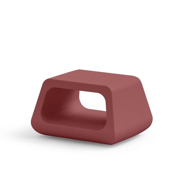 Sugar Tavolino, color granata, in polietilene, realizzato da Lyxo